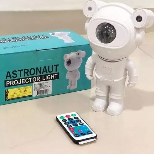 ASTRONAUTA PROYECTOR